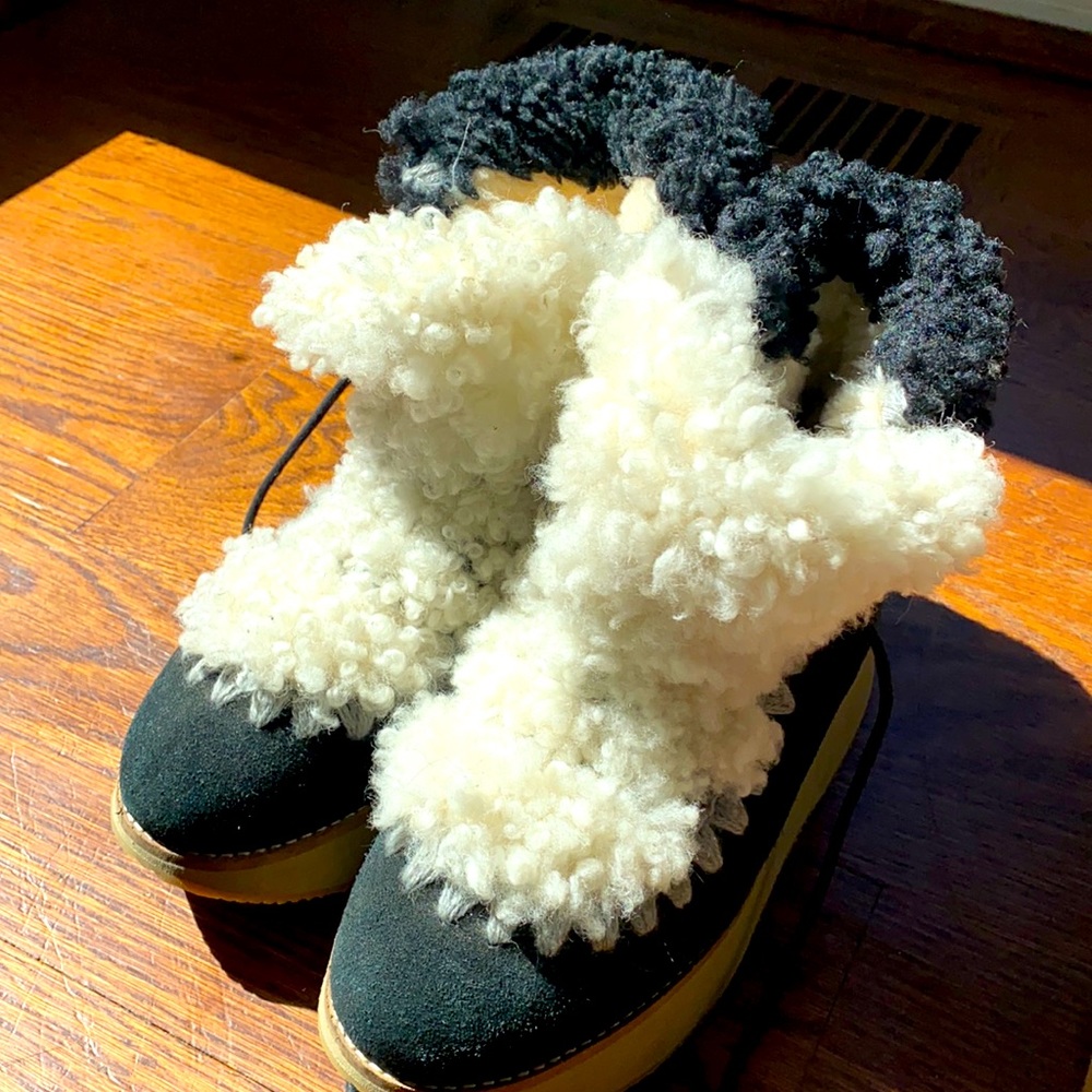 Mou shearling boot